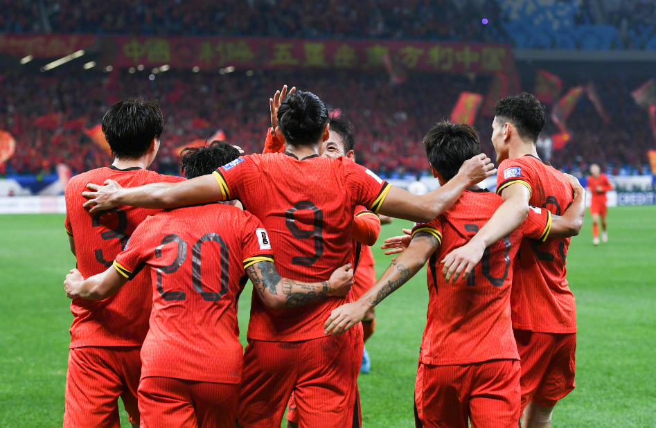 中国顶级足球比赛现场实时报道的简单介绍