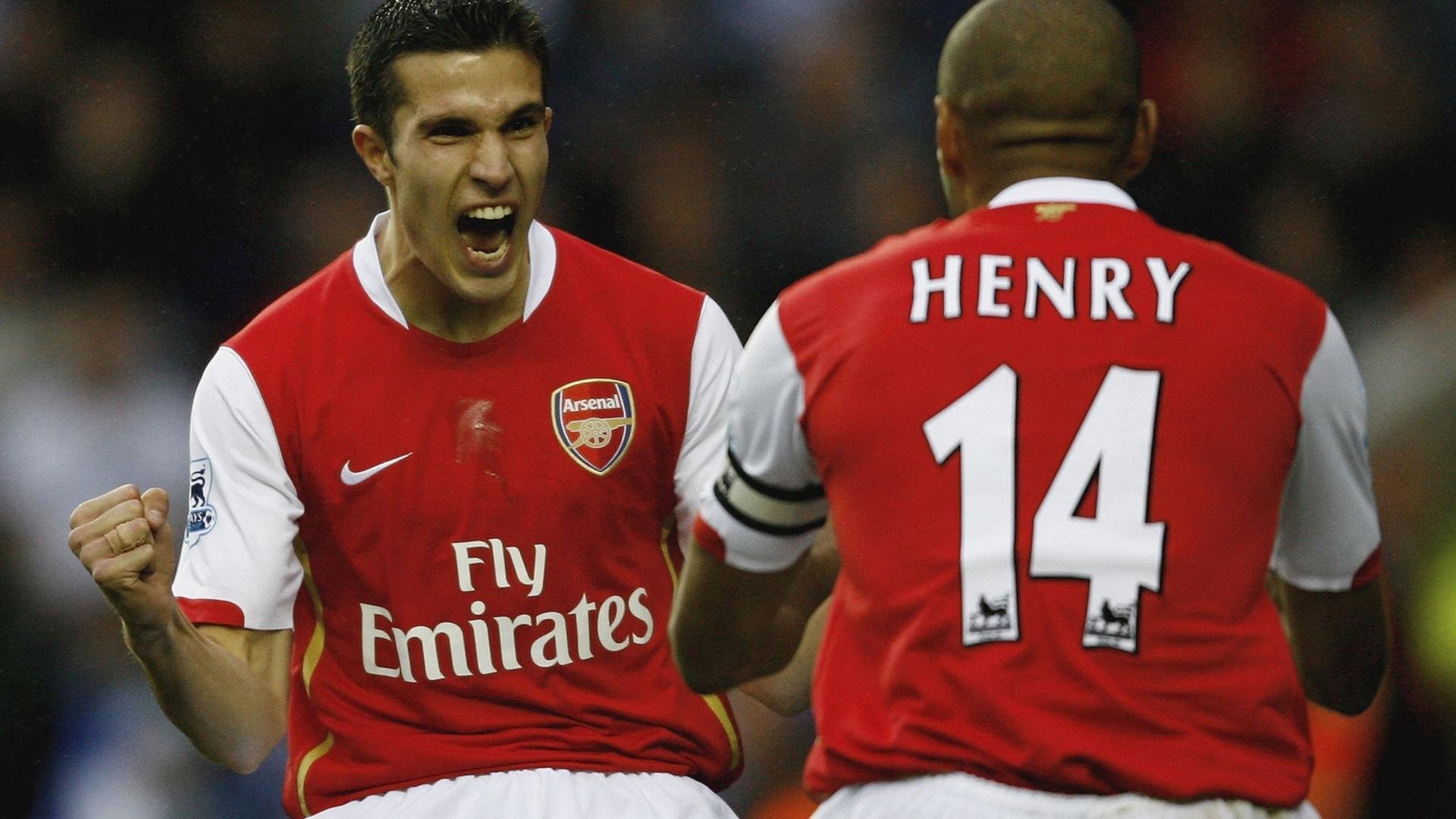 从丹麦童话到英超王座，当团队荣耀照亮个人英雄主义