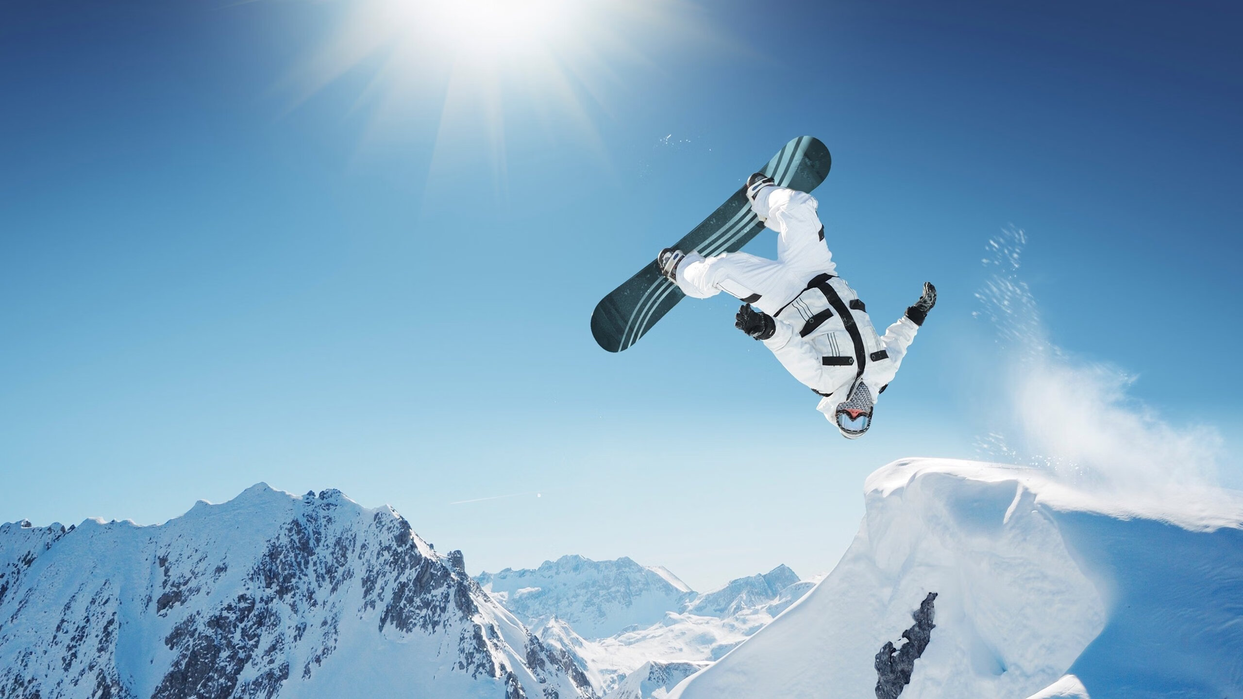 德甲争冠战之夜，当文班亚马的防守艺术照亮绿茵场