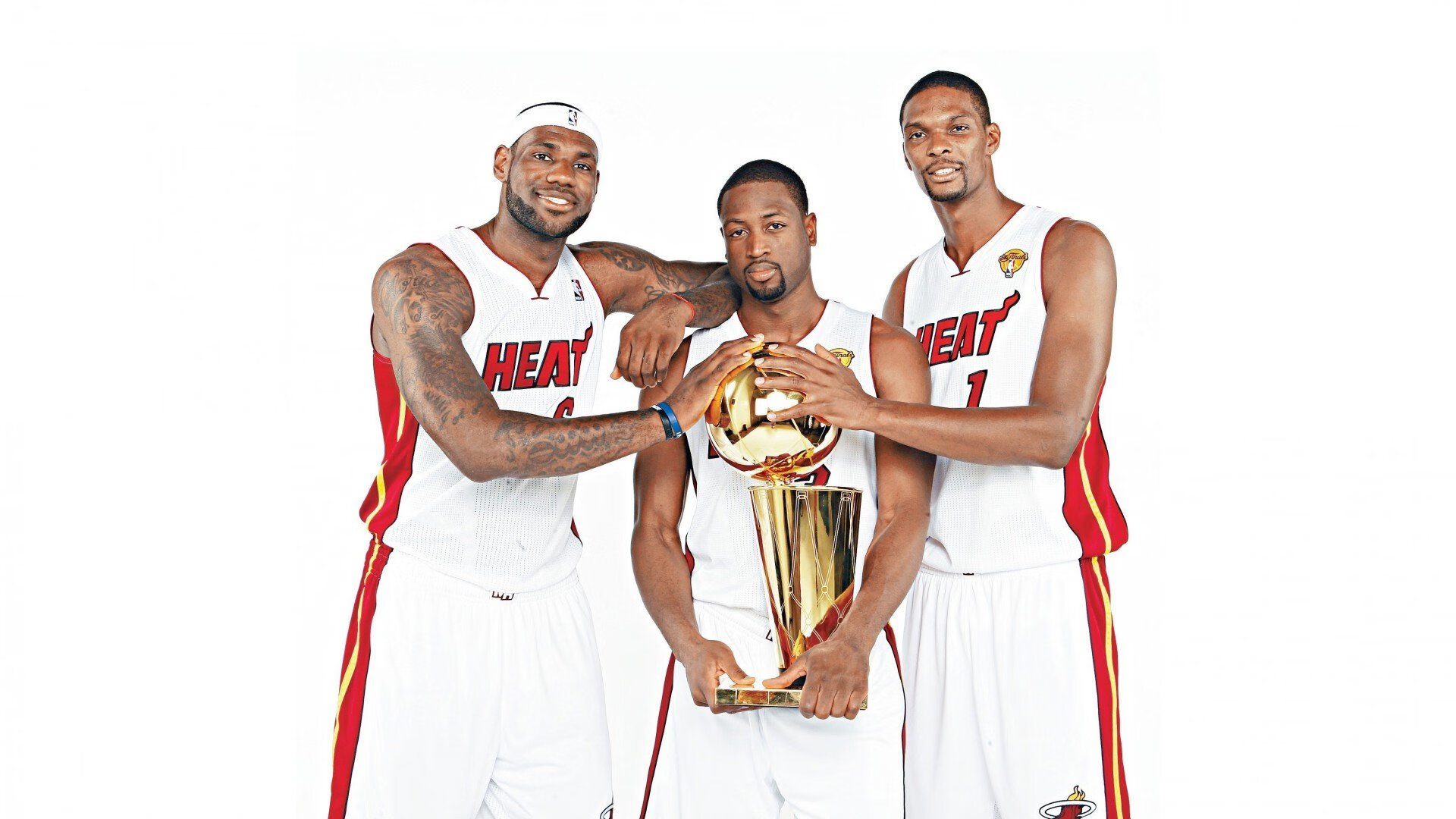 欧洲杯风云，波兰提前终结悬念，希腊神话破灭，穆勒化身关键先生